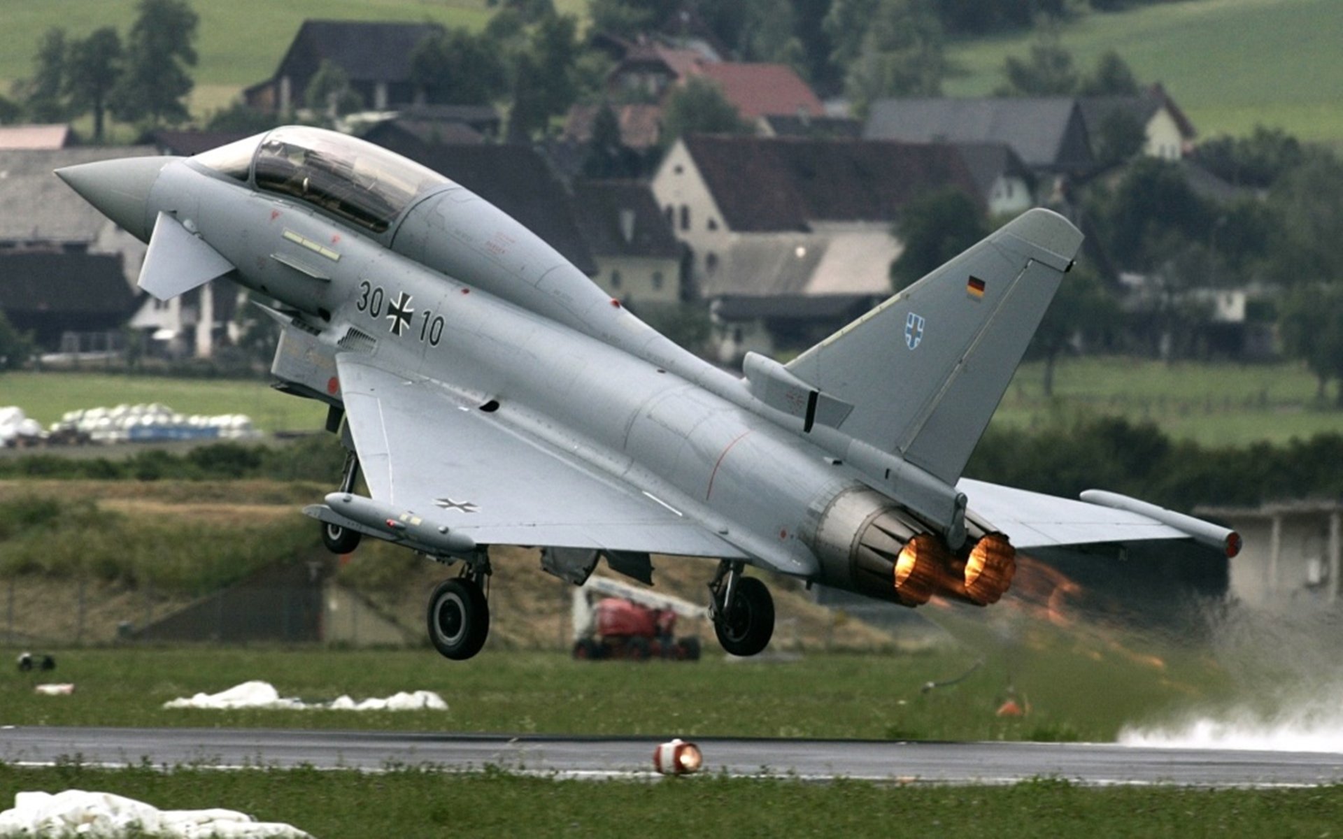 世俱杯直播-东亚杯国足战胜 球员技术进步显著,中国足球东亚杯